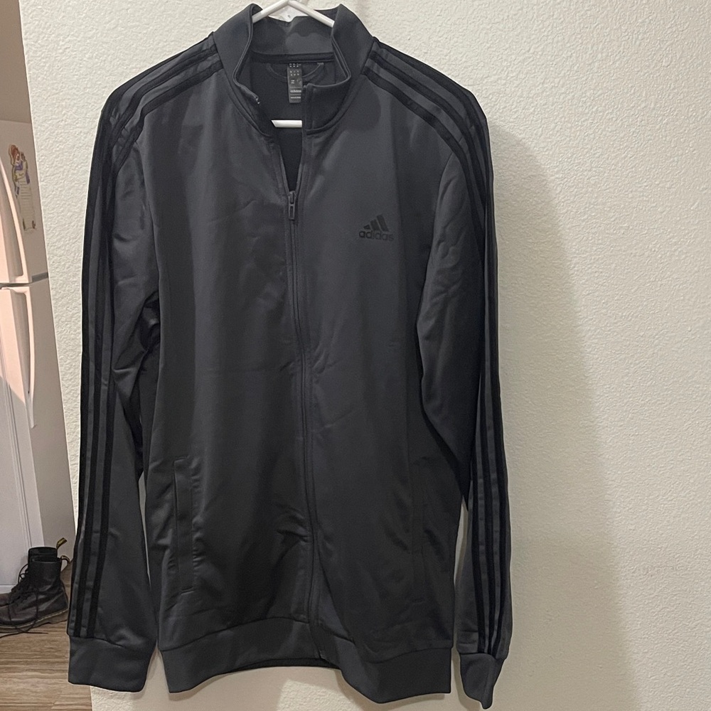 Adidas Men's Medium/Tall Black Lightweight Jacket